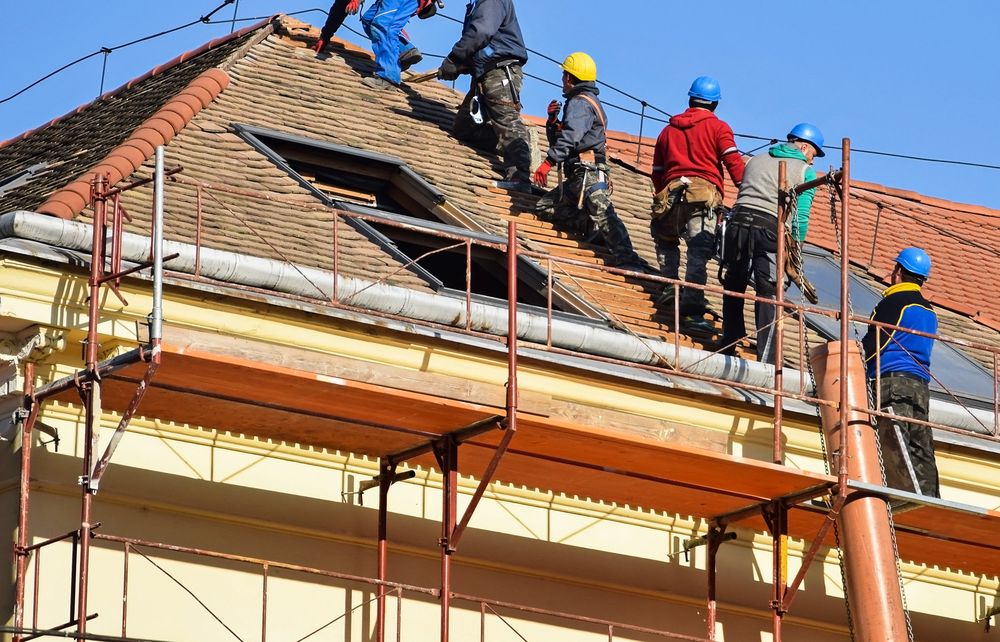 signs to replace roof in Bossier City