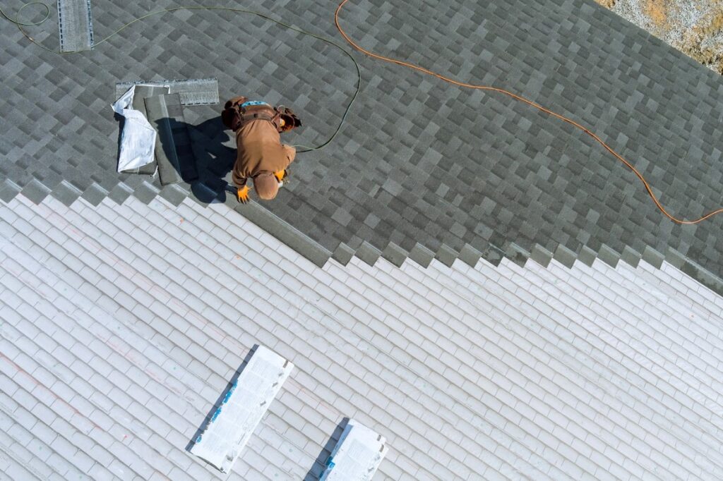 choosing the right roofing company in Minden